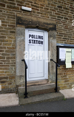 Eine ländliche Wahllokal in den Peak District Dorf von Wadshelf in Derbyshire Stockfoto