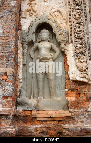 [Preah Ko] Tempelwächter oder Dvarapala, Wandreliefs, [Roluos Gruppe], Angkor, Kambodscha Stockfoto