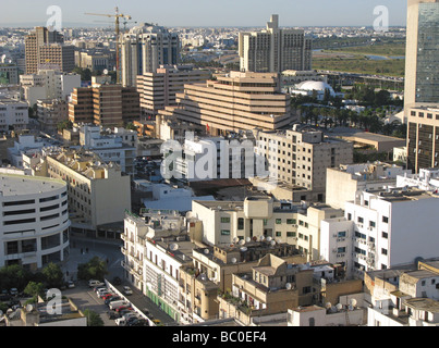 TUNIS, TUNESIEN. Ein Blick auf das zentrale Geschäftsviertel in der Innenstadt von Tunis. 2009. Stockfoto