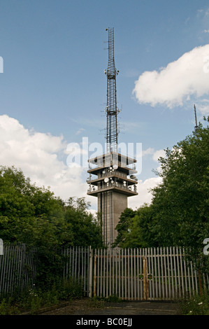 Radio Sender Masten Turners Hill oldbury Stockfoto