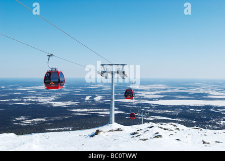 Skilifte, Yllas, Lappland, Finnland Stockfoto