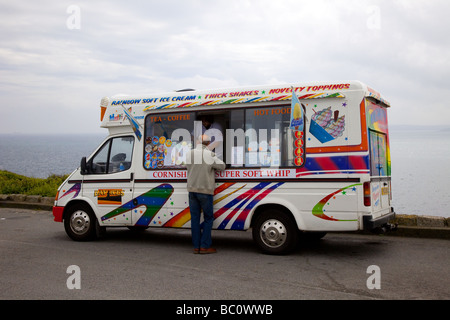 Eiswagen auf Beach Road, Falmouth, Cornwall Stockfoto