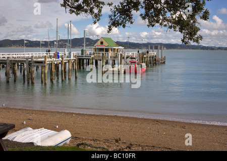 Wharf und Ferry Terminal, Russell, Bay of Islands, Northland, Neuseeland Stockfoto