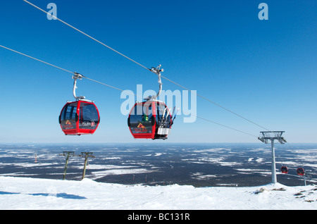 Skilifte, Yllas, Lappland, Finnland Stockfoto