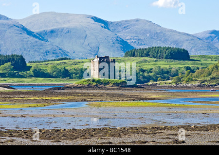 Castle Stalker am Portnacroish in der Nähe von Appin in Loch Linnhe westlich von Schottland Stockfoto