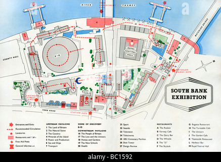 Zentrum zu verbreiten Karte in der offizielle Führer zu den 1951 von Großbritannien South Bank Ausstellung Festival, London Stockfoto