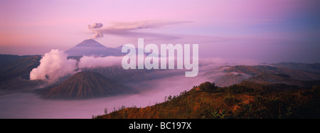 Indonesien, Java, Bromo und Semeru Vulkan und Tengger Caldeira, Panorama Stockfoto