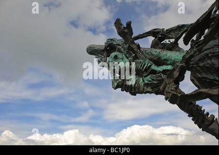 nationalen Hungersnot Denkmal Grafschaft Mayo eine Hommage an diejenigen, die Links und diejenigen, die während der großen irischen Hungersnot gestorben Stockfoto