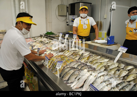 Philippinen frischen Fisch im Supermarkt Stockfoto