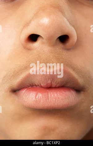 Nahaufnahme des kleinen Jungen Mund und Nase Stockfoto