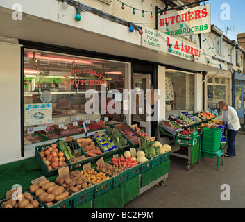 Das Dorf Metzger und Obst-und Gemüsehändler Westerham Kent England UK Stockfoto