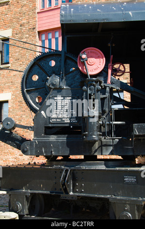 Dampf-Kran in Gloucester historischen docks Stockfoto