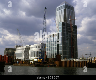 Bau am Canary Wharf Docklands in London in den späten 1990er Jahren Stockfoto