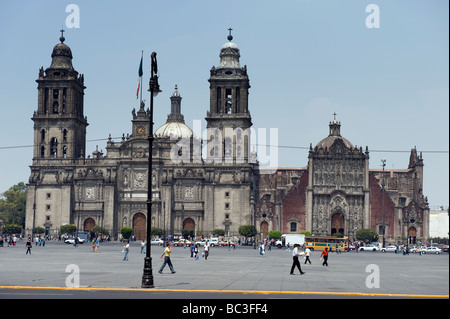 Die Kathedrale Metropolitan auf El Zocalo, Mexiko-Stadt. Stockfoto