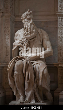 Moses-Skulptur von Michelangelo Julius II Papst Grab San Pietro in Vincoli Kirche Rom Italien Stockfoto