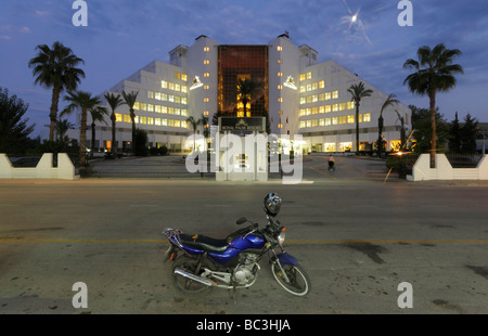 Nachtbeleuchtung. Royal Palm Resort. Kemer, Antalya, Türkei.  Mittelmeer. Stockfoto