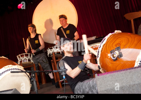 Mugen Taiko Dojo Trommler Glasgow Mela festival Stockfoto