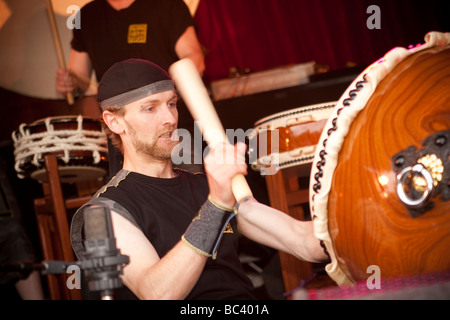 Mugen Taiko Dojo Trommler Glasgow Mela festival Stockfoto