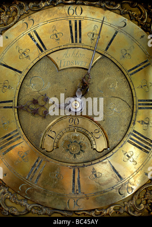 Antike Standuhr Gesicht, UK Stockfoto