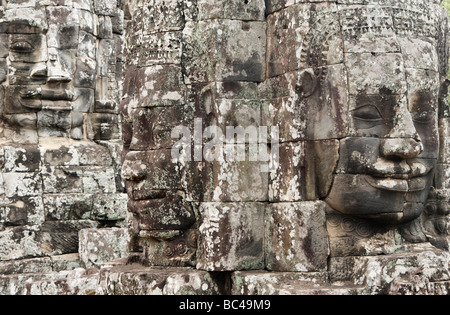 Steinernen Gesichter, Bayon Tempel Ruinen, [Angkor Thom], Kambodscha Stockfoto