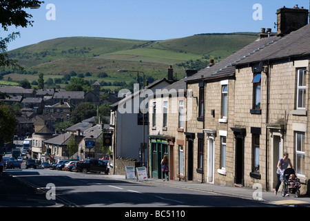 Glossop ist eine kleine Marktstadt innerhalb der Borough High Peak in Derbyshire, England. Stockfoto