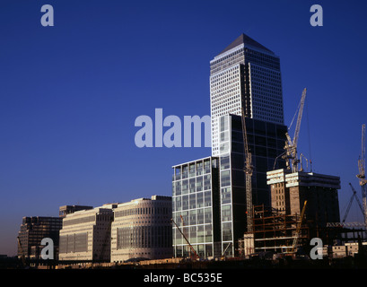 Bau am Canary Wharf Docklands in London in den späten 1990er Jahren Stockfoto