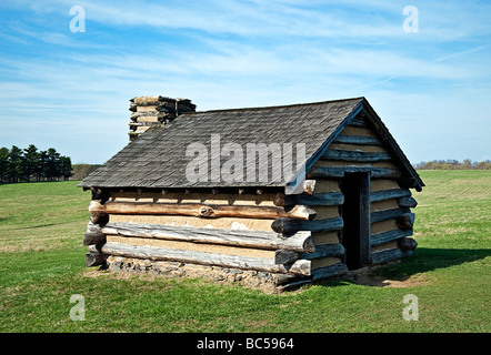 Replik einer Kabine in denen Soldaten bei Valley Forge Pa USA gelebt haben würde Stockfoto