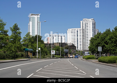 Cardiff Skyline Wales UK, mit dem Radisson Blu Hotel und dem Altolusso Wohnblock, hohe Gebäude Stockfoto