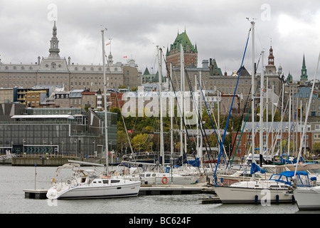 Segelschiffe im Hafen, Kanada, Québec, Québec (Stadt) Stockfoto