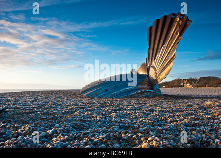 Muschel-Skulptur am Strand zu Ehren von Benjamin Britten von Aldeburgh Stockfoto