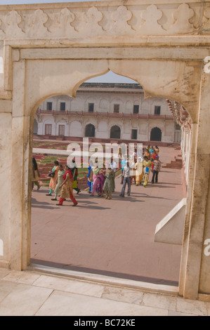 Rotes Fort, Shah Jahan Private Ferienwohnungen mit Blick auf den Fluss Yamuna, Palastgebäude, Agra, Uttar Pradesh, Indien. Stockfoto