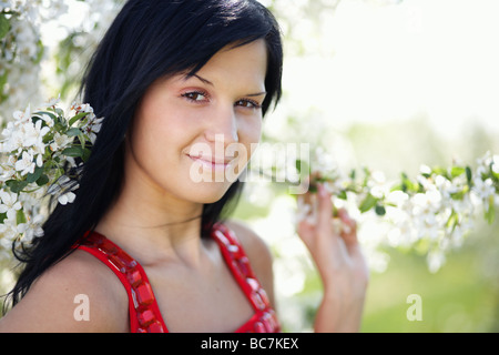 Schöne Frau lächelnd von Appletree Stockfoto