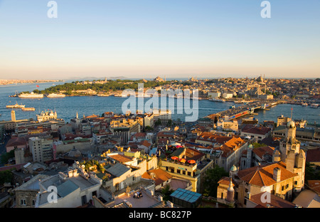 Das goldene Horn angesehen von der Galata-Turm-Istanbul-Türkei Stockfoto