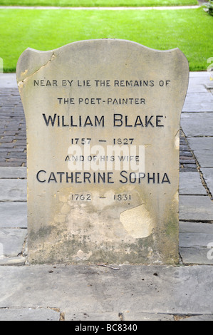 Der Grabstein von William Blake und seine Frau Catherine Bunhill Fields Beerdigung Boden Islington London England UK Stockfoto