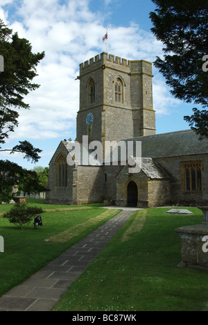 Str. Marys Kirche im Dorf Burton Bradstock, Dorset, Großbritannien Stockfoto