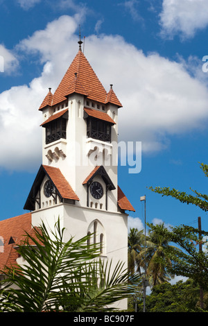 Die Azania Front lutherische Kirche / St. Josephs Kathedrale. Daressalam / Tansania Stockfoto