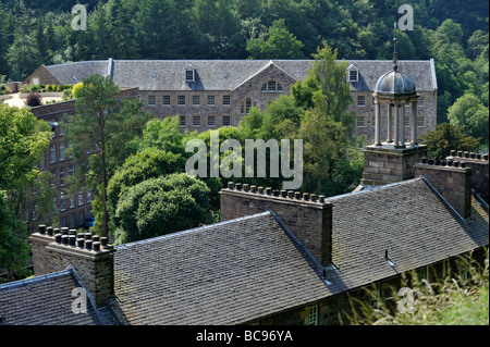 Die Kuppel auf Neubauten, Mühle Nummer 2 und Mühle Nummer 1, New Lanark. Lanarkshire, Schottland, Vereinigtes Königreich, Europa. Stockfoto