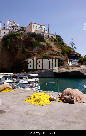 NOSTALGISCHER HAFEN VON AGIA GALINI AUF DER GRIECHISCHEN INSEL KRETA. 2009 Stockfoto