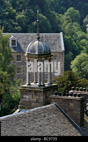 Die Kuppel auf Neubauten und Mühle Nummer 1, New Lanark. Lanarkshire, Schottland, Vereinigtes Königreich, Europa. Stockfoto