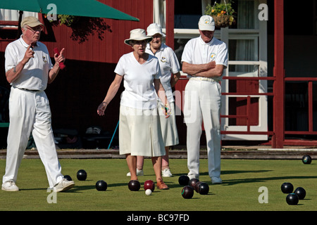 Rasen-Schalen-Match bei Colemans Luke East Sussex Stockfoto