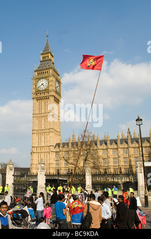 Tamil Unterstützer Protest im Parlament Square in London fordern einen Stopp zu kämpfen in den Sri Lankan Bürgerkrieg Stockfoto