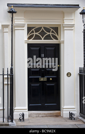 Die Tür des 11 Downing Street London Stockfoto