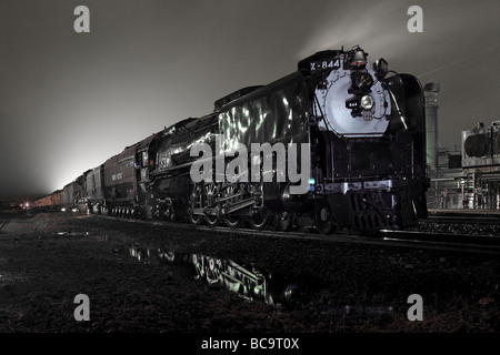 Union Pacific Dampflok 844 sitzt auf einem Abstellgleis in Oroville, Kalifornien Stockfoto