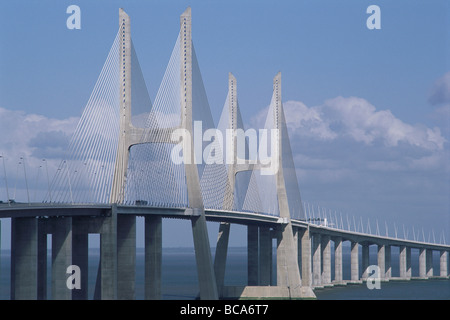 Vasco da Gama Bridge, Tajo, Lissabon, Portugal Stockfoto
