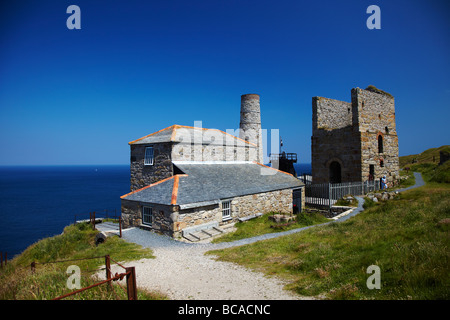 Bleibt der Levante Tin Mine in der Nähe von Pendeen, Cornwall, England, UK Stockfoto