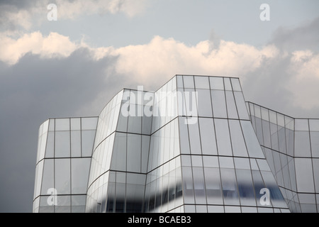 Frank Gehry-Gebäude auf der Westseite fahren in Manhattan Stockfoto