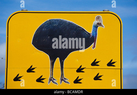 Ein Schild am Straßenrand Warnung Autos zu vermeiden gefährdet beibrachte. Stockfoto