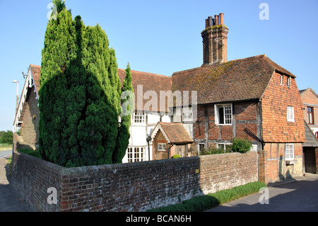 Haus, Golden Square, Henfield, West Sussex, England, Vereinigtes Königreich Stockfoto