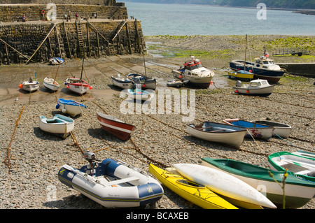 Der Hafen bei Ebbe Clovelly Nord-Devon England Stockfoto