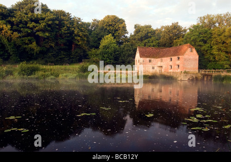 Sturminster Newton Mühle im Morgengrauen Stockfoto